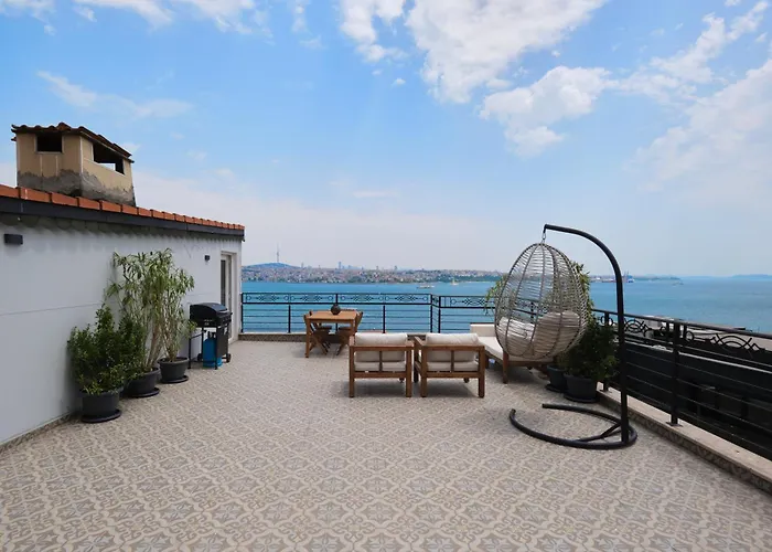 Modern Duplex Bosphorus View Apartment With Teracce