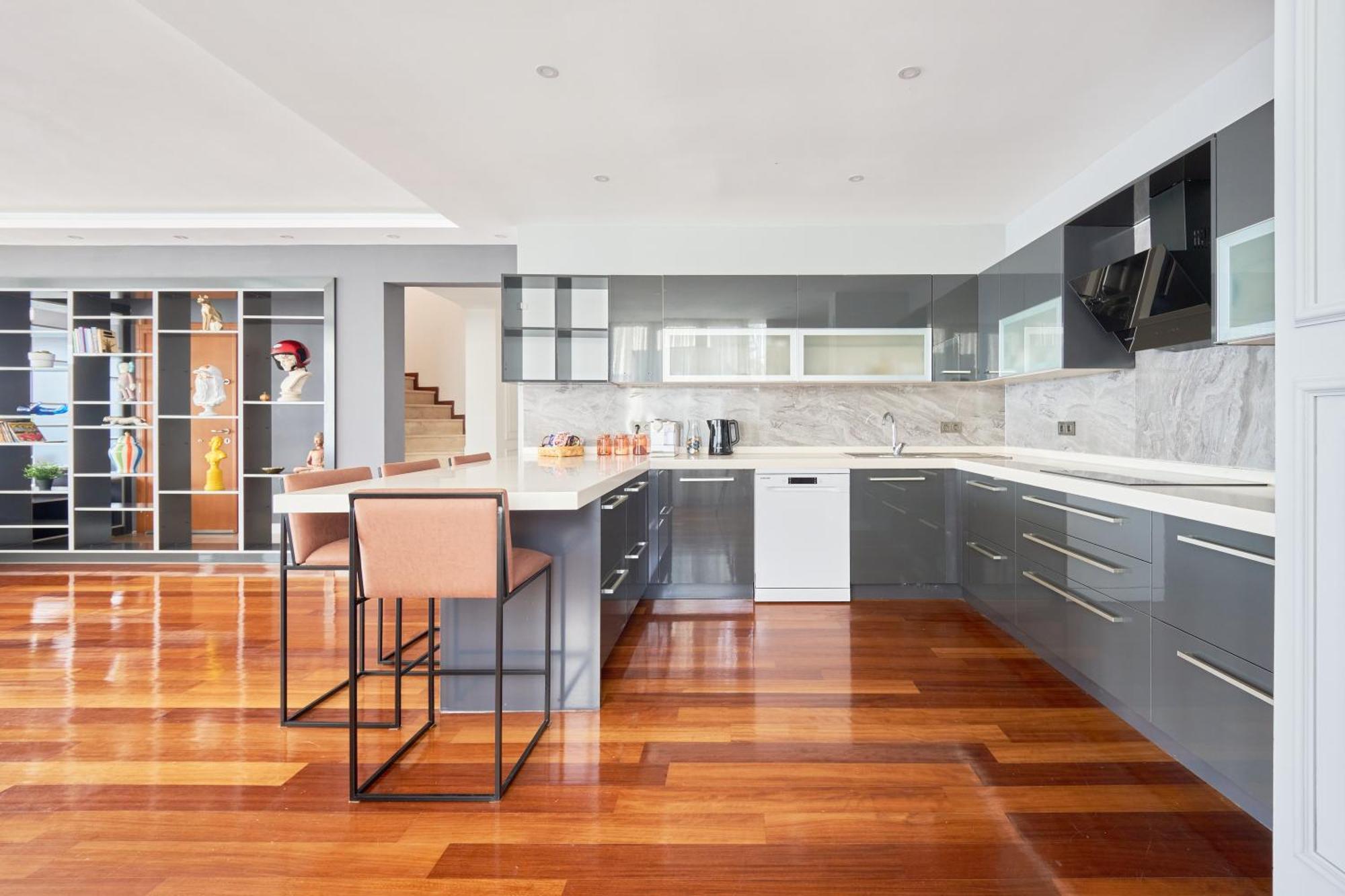 Modern Duplex Bosphorus View With Teracce Daire *
