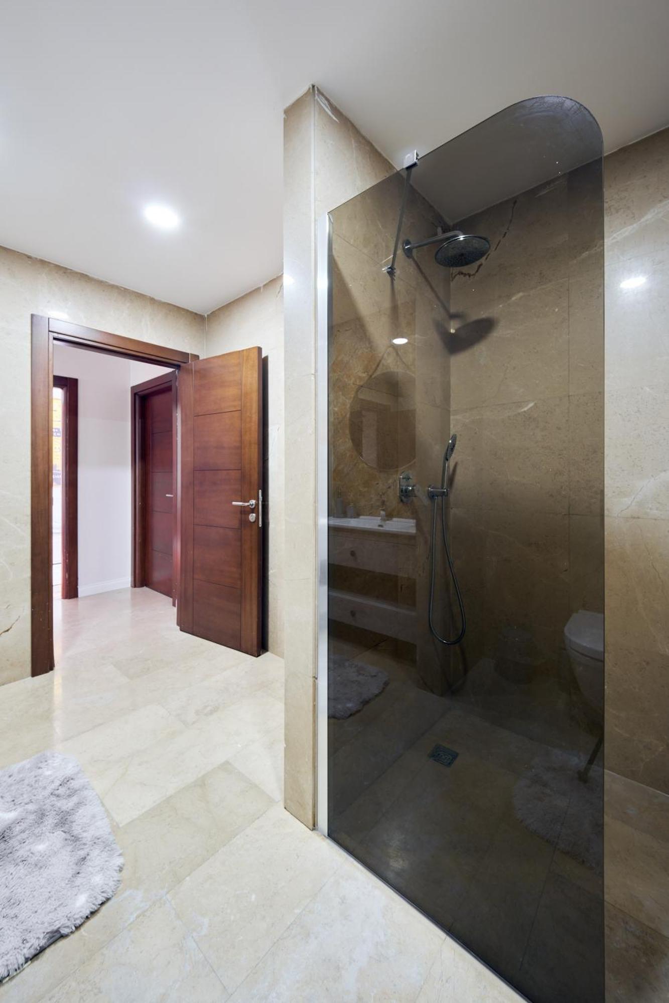 Modern Duplex Bosphorus View With Teracce Apartament