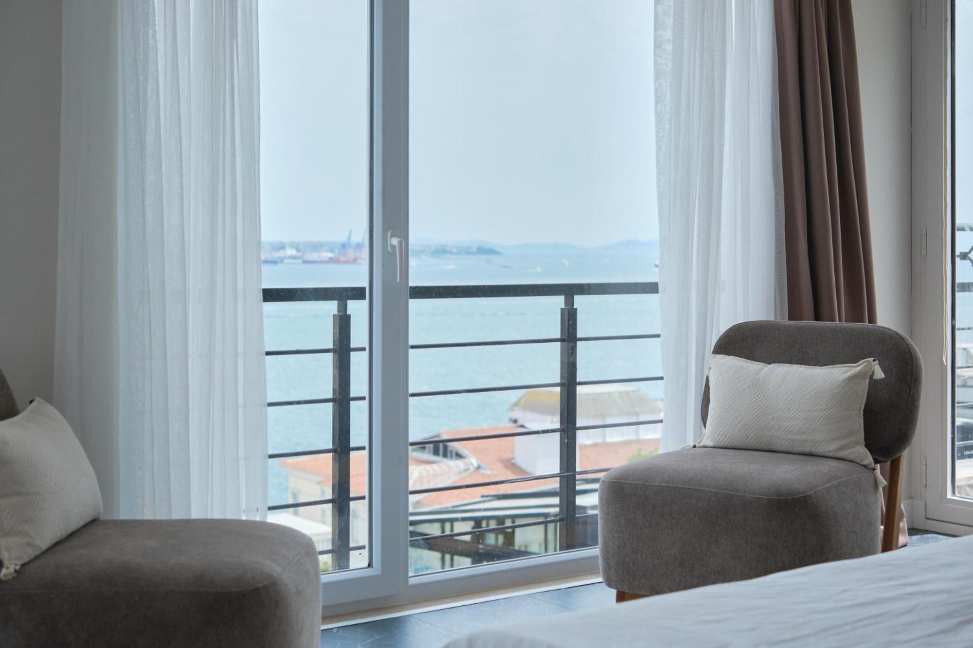 Modern Duplex Bosphorus View With Teracce Apartament Stambuł