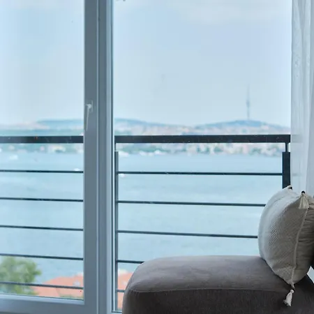Modern Duplex Bosphorus View Apartment With Teracce Istanbul Exterior photo